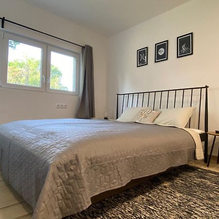 Bike & Fun Apartments - Balatonakarattya Bilik gambar