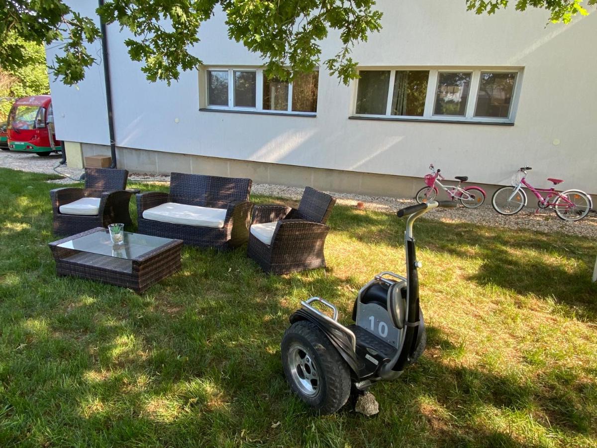 Bike & Fun Apartments - Balatonakarattya Luaran gambar