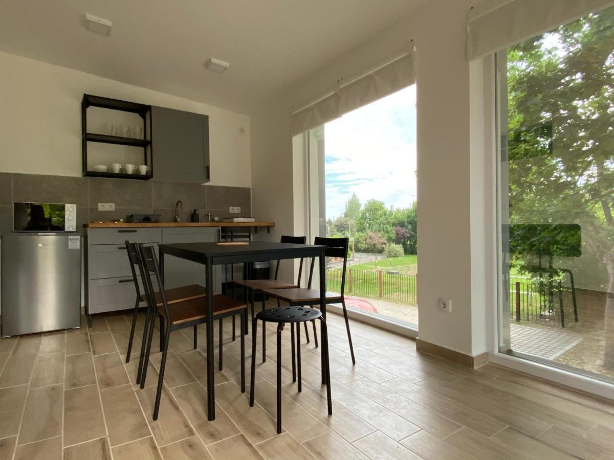 Bike & Fun Apartments - Balatonakarattya Luaran gambar