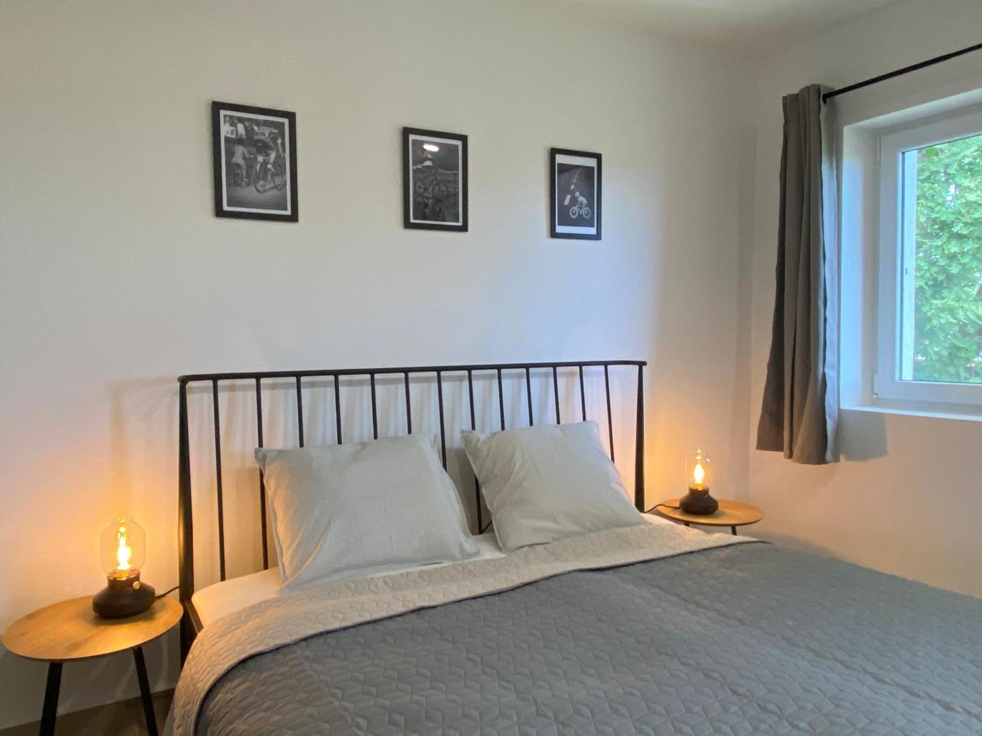 Bike & Fun Apartments - Balatonakarattya Bilik gambar